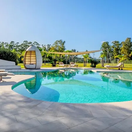 Villa Spacious And Well Equipped Villa With Private Pool Arzachena