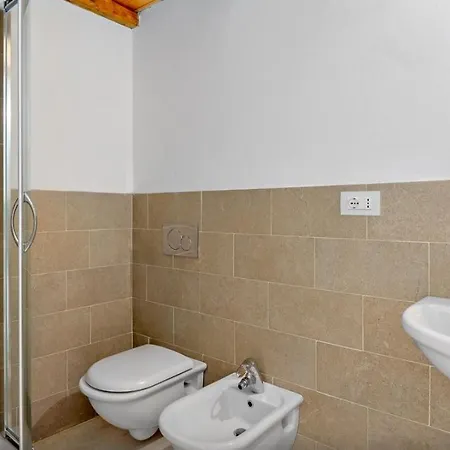 Villa Spacious And Well Equipped Villa With Private Pool *