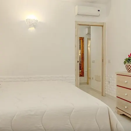 Spacious And Well Equipped Villa With Private Pool Villa *