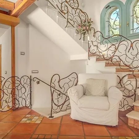 Villa Spacious And Well Equipped Villa With Private Pool Arzachena