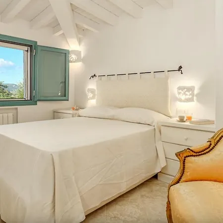 Spacious And Well Equipped Villa With Private Pool Villa Arzachena