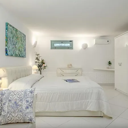 Spacious And Well Equipped Villa With Private Pool *