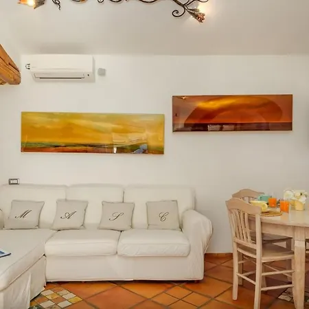 Villa Spacious And Well Equipped Villa With Private Pool Arzachena